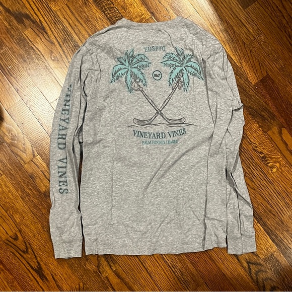 Vineyard Vines Palm Hockey League Men’s Long-Sleeve Tee - Size Small - Picture 5 of 6